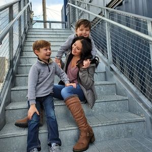 Meet your Posher, Emily